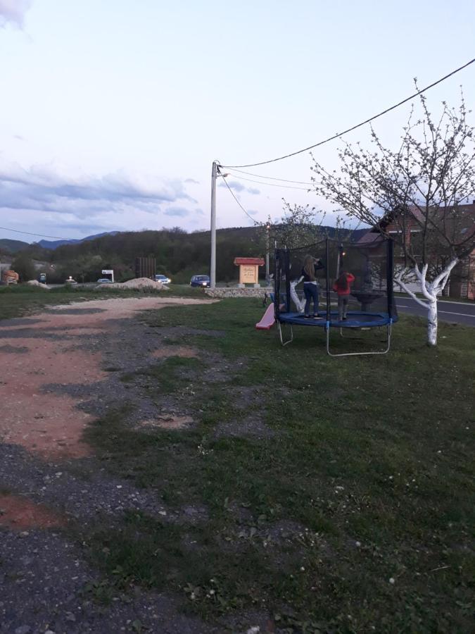 Apartman Teo &Tena Otočac Dış mekan fotoğraf