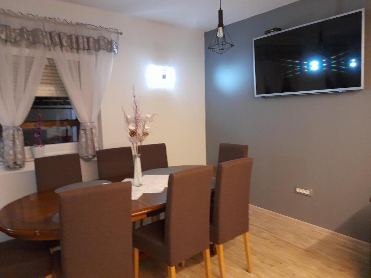 Apartman Teo &Tena Otočac Dış mekan fotoğraf